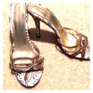 Martinez Valero size 9.5 women’s shoes